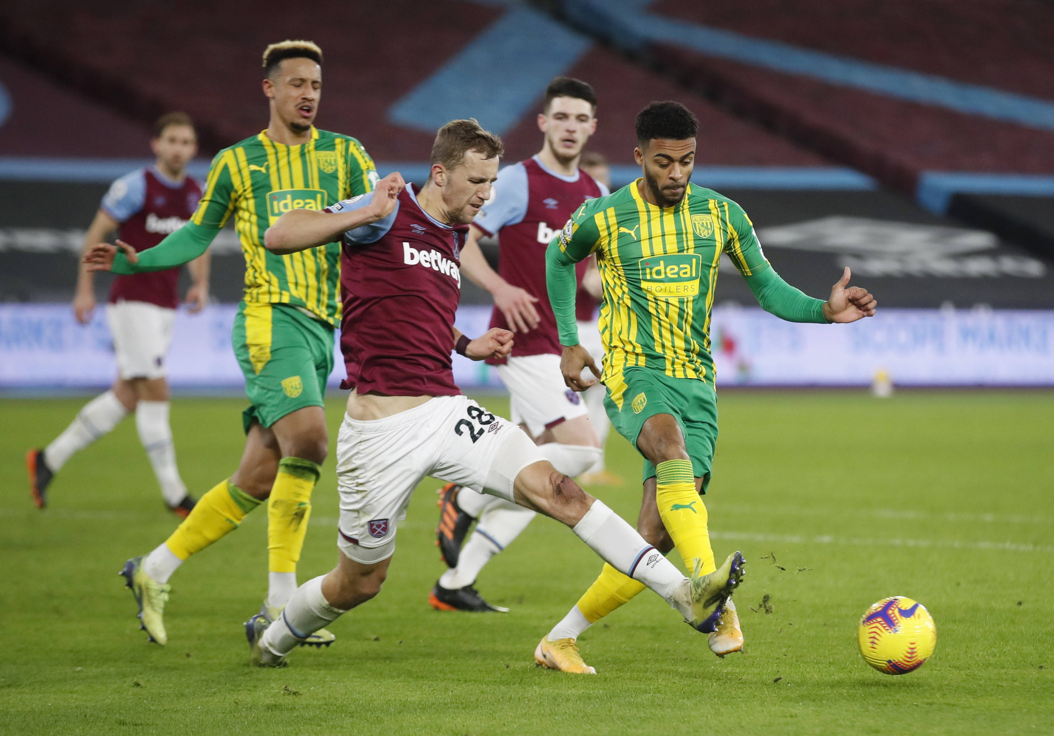 季中的表现 季中的表现