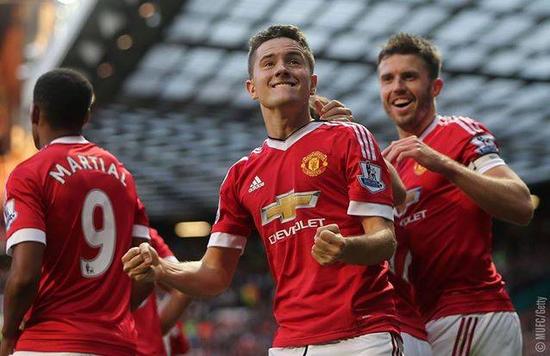 争夺荣耀的 争夺荣耀的