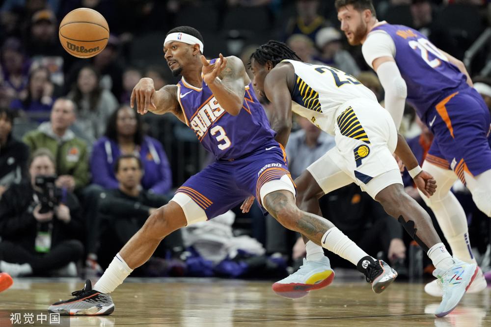 球员和广泛 球员和广泛